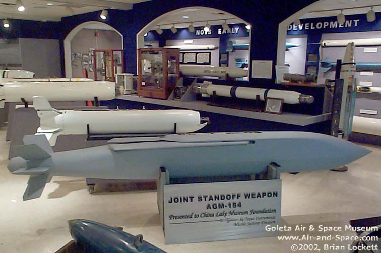dcp00488-agm-154-joint-standoff-weapon-l.jpg